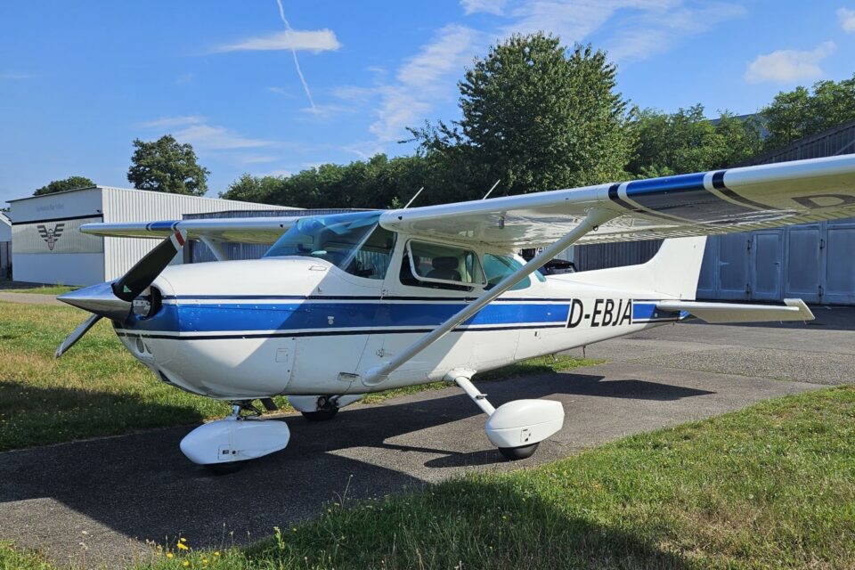 foerderverein-krebskranke-kinder-freiburg-Flugtag-flugzeug